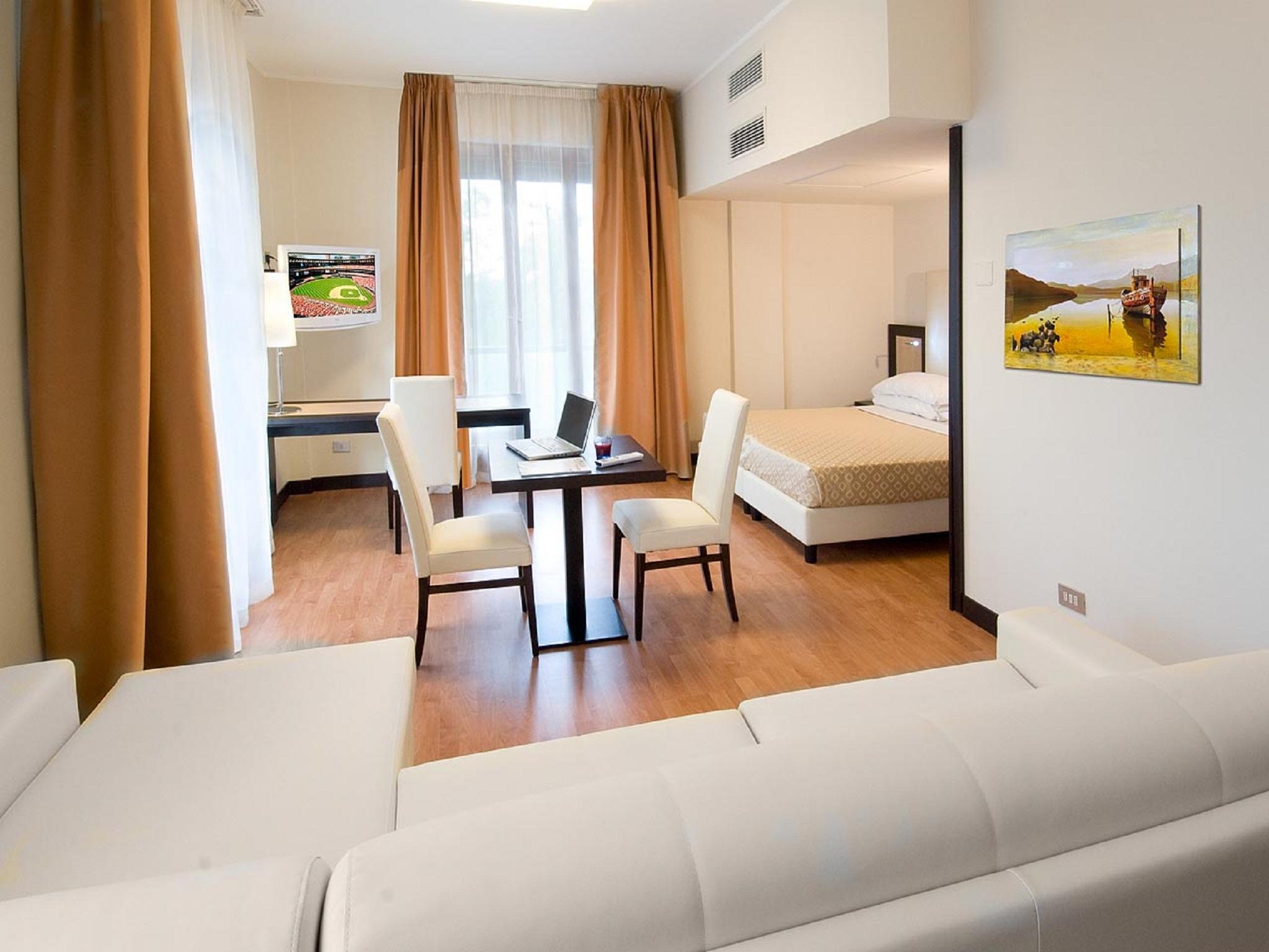 Suite Hotel Elite Bologna Exterior photo